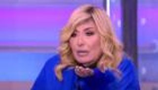 سهير رمزي تعترف: أجهضت نفسي 3 مرات لهذا السبب (فيديو)