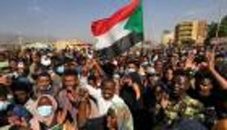 مظاهرات 6 أبريل بالسودان.. الأمن يطلق الغاز لتفريق المحتجين