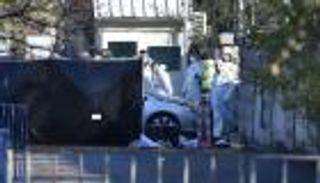 اصطدام سيارة بسفارة روسيا في رومانيا.. "حادث إرهابي؟"