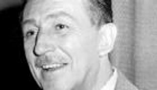 أفلس مرتين وأنقذه "ميكي ماوس".. قصة نجاح والت ديزني