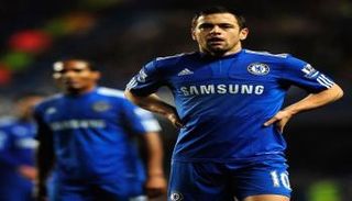 جول كول بقميص البلوز في وقت سابق