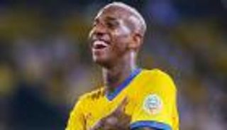 ما حقيقة رحيل تاليسكا عن النصر السعودي؟