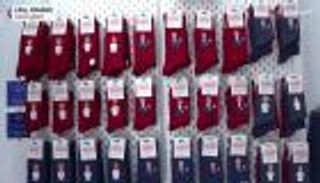 "جوارب رئاسية".. فانتازيا "الاقتراع بالقدم" في فرنسا