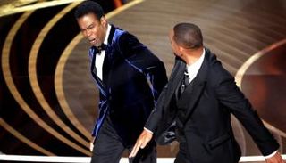 صفعة ويل سميث لكريس روك