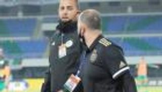 يجب أن يعود.. بوقرة يساند "الأستاذ" بلماضي