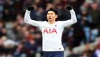 هداف الدوري الإنجليزي.. "هاتريك" سون يهدد عرش محمد صلاح