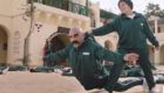 "جزرة وقطمها جحش".. هكذا علقت نتفليكس على لعبة الحبار في "الكبير أوي"