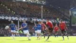 فيديو أهداف مباراة مانشستر يونايتد وإيفرتون في الدوري الإنجليزي