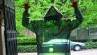 صحيفة: البنتاجون أجرى أبحاثًا بشأن "عباءات التخفي"