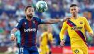 كيف حرم ليفانتي برشلونة من أكبر إنجاز في الدوري الإسباني؟