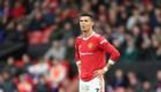 واقعة الهاتف.. رونالدو ينفعل ويونايتد يفتح تحقيقا عاجلا (فيديو)