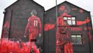 صاحب جدارية محمد صلاح يتحدث لـ"العين الإخبارية": العالم يحب "مو"