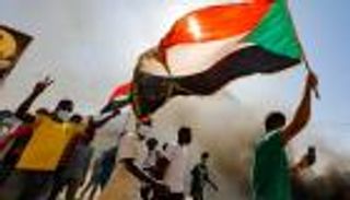 بعد 3 سنوات من عزل البشير .. السودان تائه في طريق الانتقال