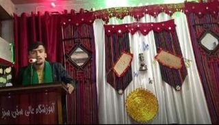 الشاعر الشاب سياف فطرتي