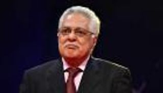 توفيق عبد الحميد يعلن اعتزاله الفن نهائيا: احترموا رغبتي