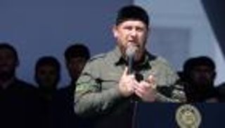 هل تراجعت روسيا عن إسقاط كييف؟.. رئيس الشيشان يجيب