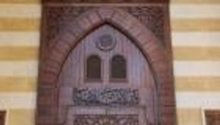 حكم الإفطار بالجماع في نهار رمضان وكفارته إذا كان متكررا (فيديو)