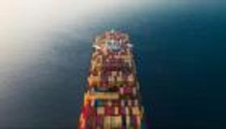 السفر على متن سفينة شحن.. 5 أسرار يجب معرفتها قبل المغامرة (صور)