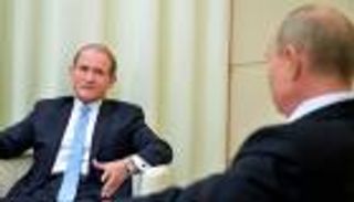 فيكتور ميدفيدتشوك.. من هو "أمير الظلام" الأوكراني المقرب من بوتين؟