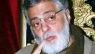 توفيق عبدالحميد يفتح باب العودة للفن بتعليق غامض.. "ممتع ومؤلم"