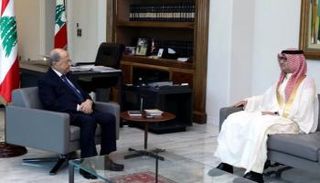 جانب من اللقاء بين البخاري وميشال عون