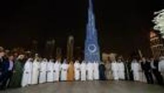 احتفال "استثنائي" لبرج خليفة ببدء تداول أسهم "ديوا" في بورصة دبي