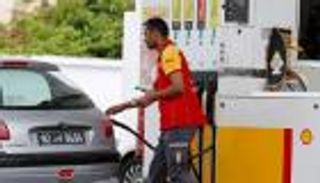 تونس ترفع أسعار الوقود للمرة الثالثة في 2022.. تفاصيل الزيادة الجديدة