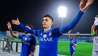 كيف تشاهد البث المباشرة لمباراة الهلال ضد استقلال دوشنبه؟