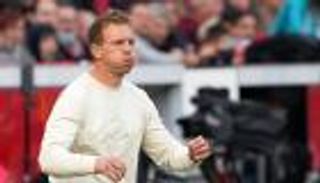 بعد تهديدات القتل.. والدة نجلسمان تشعل ثورته ضد جماهير بايرن ميونخ