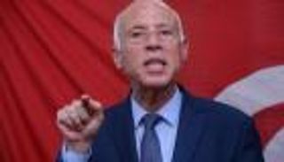 رئيس تونس يتحدث عن "محاولة انقلابية" عبر "اغتيال العدالة"