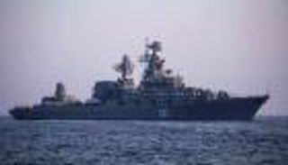 وداع موسكفا.. الروس يرثون طرادهم "العظيم"