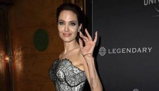 الممثلة الأمريكية أنجلينا جولي