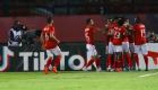 حقيقية أم خيال؟ ضربة جزاء الأهلي أمام الرجاء تفجر الجدل (فيديو)