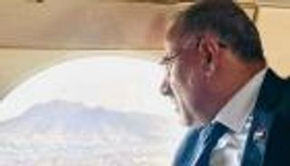 أعضاء من المجلس الرئاسي باليمن يصلون عدن