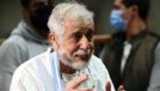 من هو محمود عزت؟.. "ثعلب الإخوان" داخل قفص المؤبد