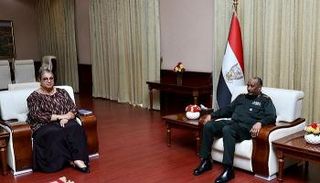 البرهان خلال استقبال المبعوثة الأممية الخاصة إلى القرن الأفريقي