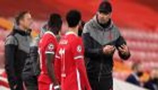 بسبب ساديو ماني.. كلوب يعترف بالخطأ أمام محمد صلاح