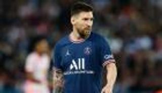 الدوري الفرنسي.. هل يغيب ميسي عن أول تتويج مع باريس سان جيرمان؟