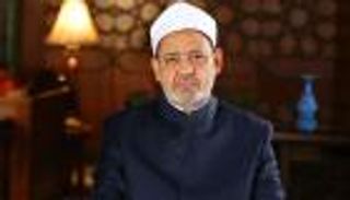 شيخ الأزهر: لا يجوز للمسلم مسُّ التوراة والإنجيل دون طهارة