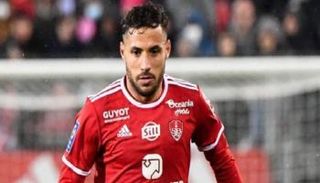 النجم يوسف بلايلي