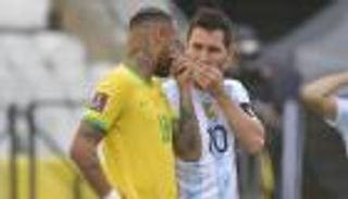 البرازيل والأرجنتين.. من قمة "منسية" إلى ملعب كريكيت