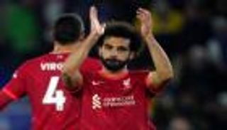 "لم أقصدهم".. محمد صلاح يتبرأ من إهانة نجوم مان يونايتد