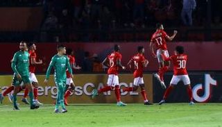 من مباراة الذهاب بين الفريقين