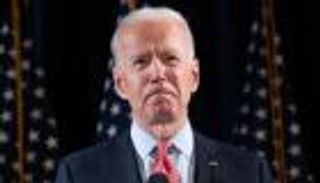 "بايدن" يكشر عن أنيابه.. إغلاق الموانئ الأمريكية أمام السفن الروسية