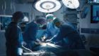 بتقنية مبتكرة.. جراحة معقدة لسائحة في الإمارات قلبها يمين الصدر 