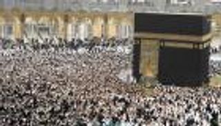 أول ليلة وترية بالحرمين.. تعبد وتهجد ودعوة لاغتنام العشر الأواخر