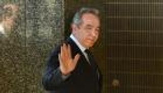 ضيف أمريكي على جزر سليمان قرب مائدة الصين