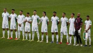 لاعبو منتخب الجزائر