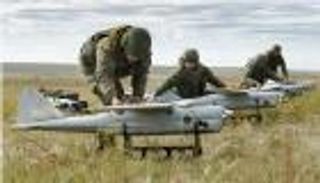 "درون" غامضة.. "شبح العنقاء" تستعد لحرب دونباس