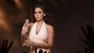 صحفي لبناني يكشف لغز حبيب النجمة إليسا: جذوره مصرية